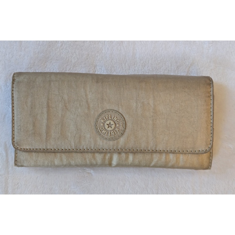 Kipling Money Land Snap Wallet RIFID Protection Shinny Beige Compartments